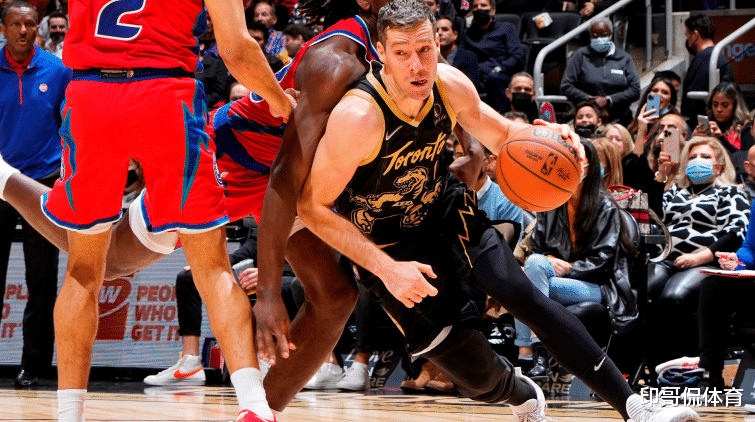 使其具备随 使其具备随