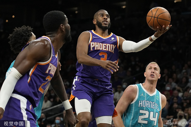 凭借出色的 凭借出色的