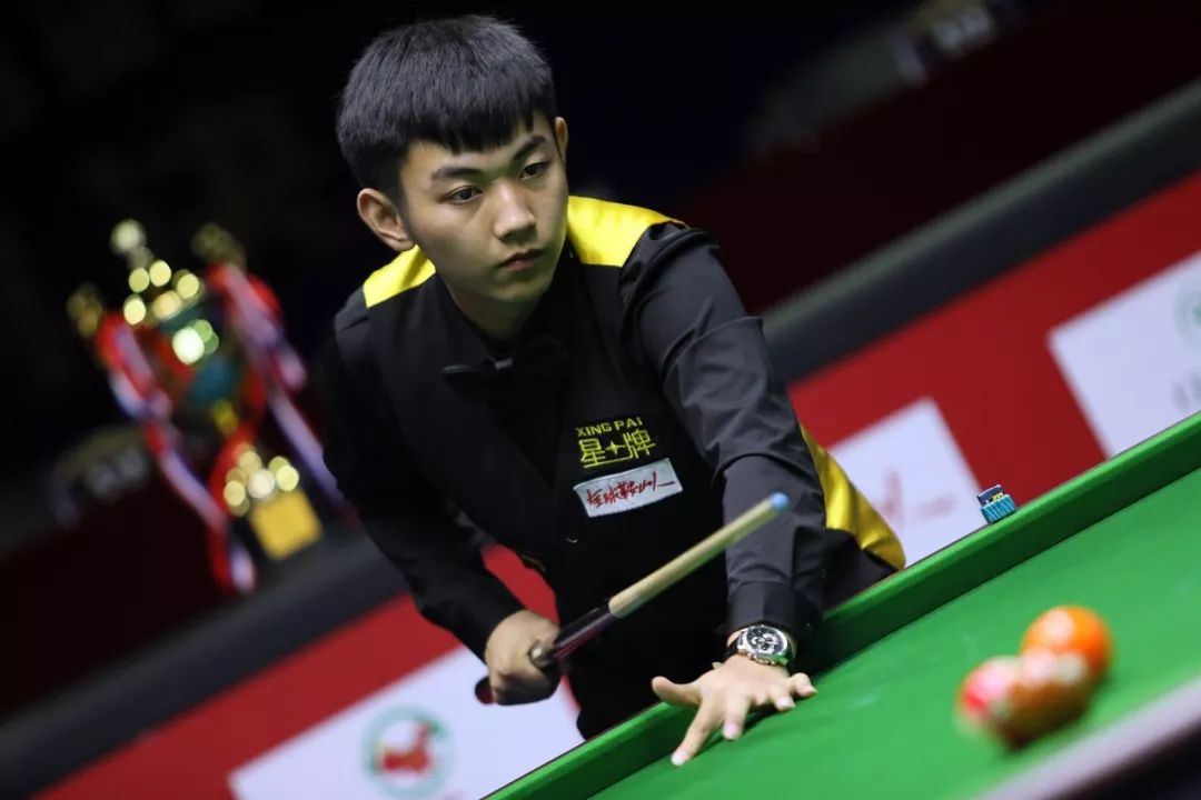 为莫塔执教 为莫塔执教