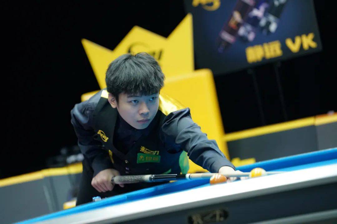 球队突围而 球队突围而