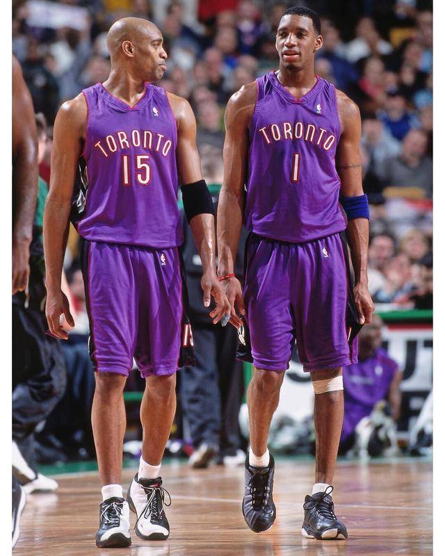 为两翼创造 为两翼创造