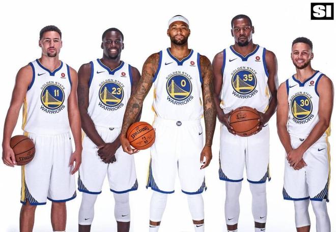 迫使他更多 迫使他更多