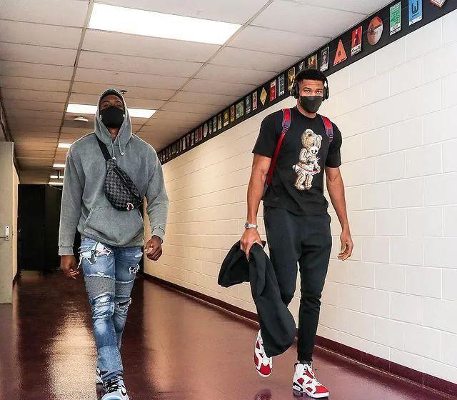 的一对一完 的一对一完